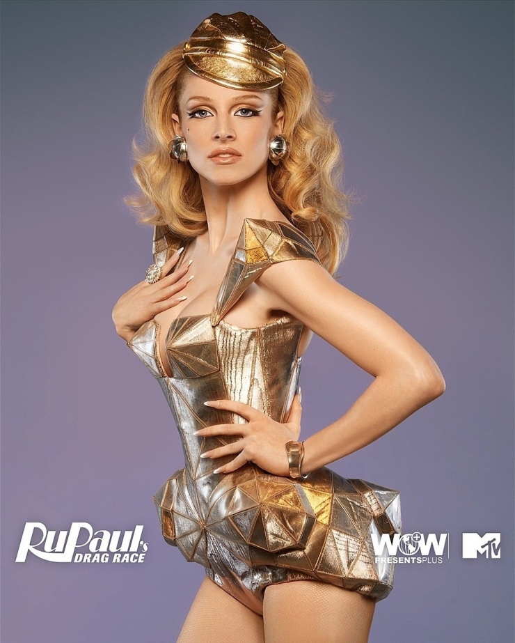 Tạo hình của người đẹp trên chương trình dragqueen RuPaul Drag Race tháng 2. Ảnh: SanchezZalba