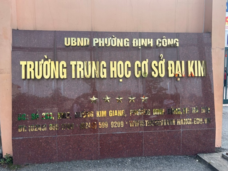 Trường THCS Đại Kim, nơi xảy ra sự việc. (Ảnh: Hà Linh)
