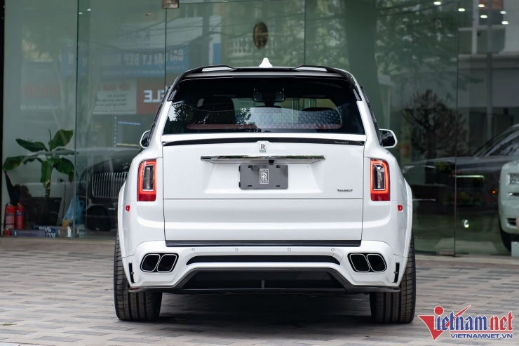 Rolls-Royce độc nhất Việt Nam của đại gia Hà Nội thay logo tốn hơn nửa tỷ đồng - 7