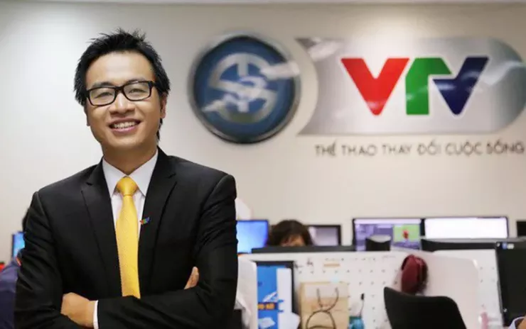 Trước khi rời VTV, BLV Tạ Biên Cương đảm nhiệm vai trò Phó Trưởng Ban Sản xuất các chương trình thể thao.