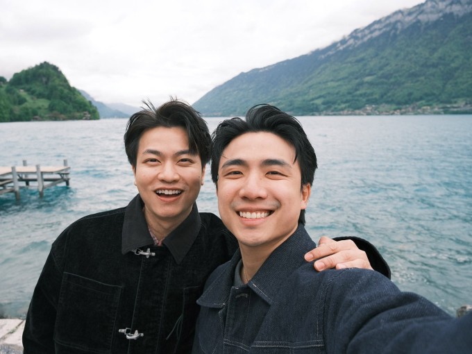 Ninh Anh Bùi (trái) và Nguyễn Tùng Dương.