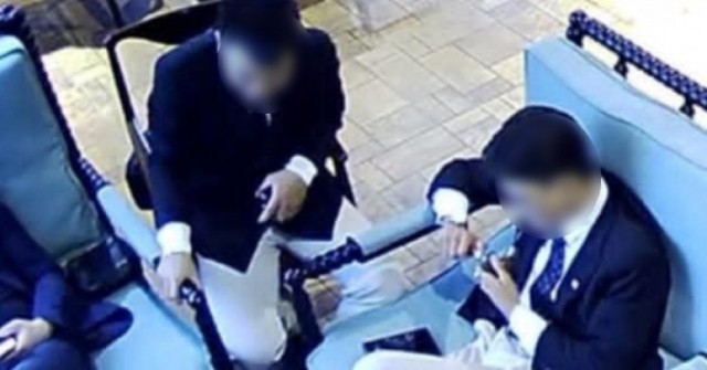 Vụ nhân viên quán cà phê ở Hà Nội bị hành hung:...