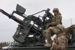 Thế giới - Một nước NATO đến Ukraine học kinh nghiệm đối phó máy bay không người lái