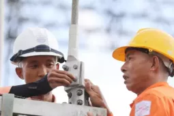 Người dân nói bị thay gấp công tơ, điện lực trả lời thế nào?