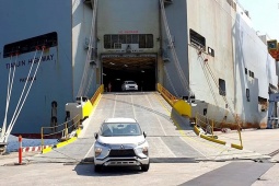 Thị trường xe ô tô Việt Nam ra sao trong tháng vừa qua?