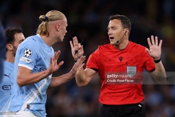 Tình huống hot đại chiến Man City - Napoli: Thẻ đỏ oan nghiệt, cay đắng De Bruyne