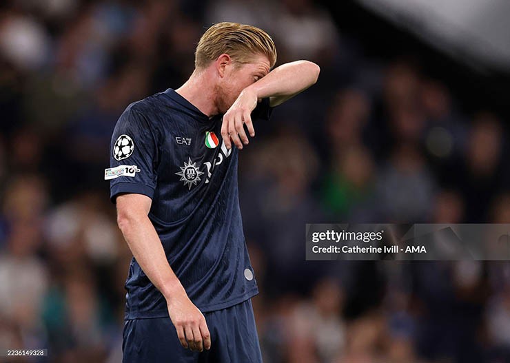 Tình huống hot đại chiến Man City - Napoli: Thẻ đỏ oan nghiệt, cay đắng De Bruyne - 6