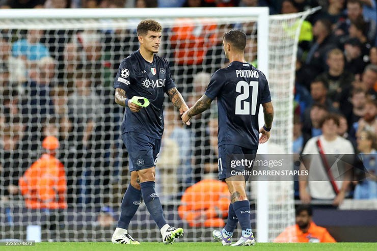 Tình huống hot đại chiến Man City - Napoli: Thẻ đỏ oan nghiệt, cay đắng De Bruyne - 13