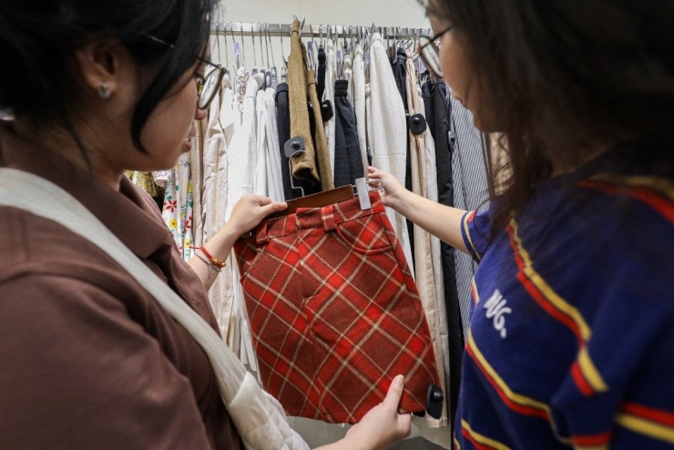 Nhiều bạn trẻ đánh cược vào khởi nghiệp lĩnh vực thời trang. Ảnh minh hoạ: Nguyễn Huế