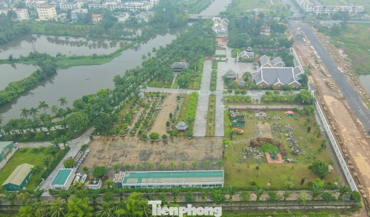 Choáng ngợp khi tận thấy dinh thự hoành tráng 50.000 m2 của ‘Bầu Đoan’ - 8