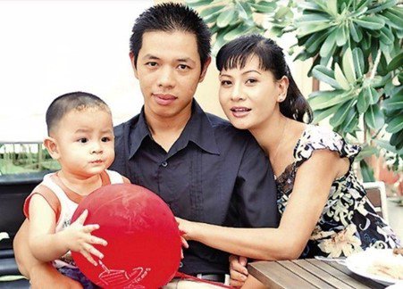 Cát Phượng và Thái Hoà có con trai chung tên Bom trước khi cả hai đường ai nấy đi.