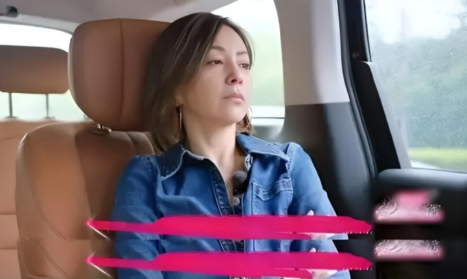 Vương Lâm kể về nỗi buồn thơ ấu và sự xa cách với cha mẹ. Ảnh: Weibo