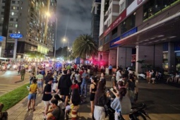 Tin tức trong ngày - Cháy tầng 11 chung cư ở TP HCM, hàng trăm người sơ tán