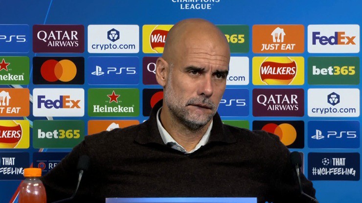 HLV Pep Guardiola đùa rằng Man&nbsp;City “đi leo núi” trước trận đấu với Arsenal