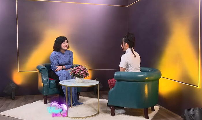 Mai Ka chia sẻ câu chuyện cùng tiến sĩ tâm lý Tô Nhi A.