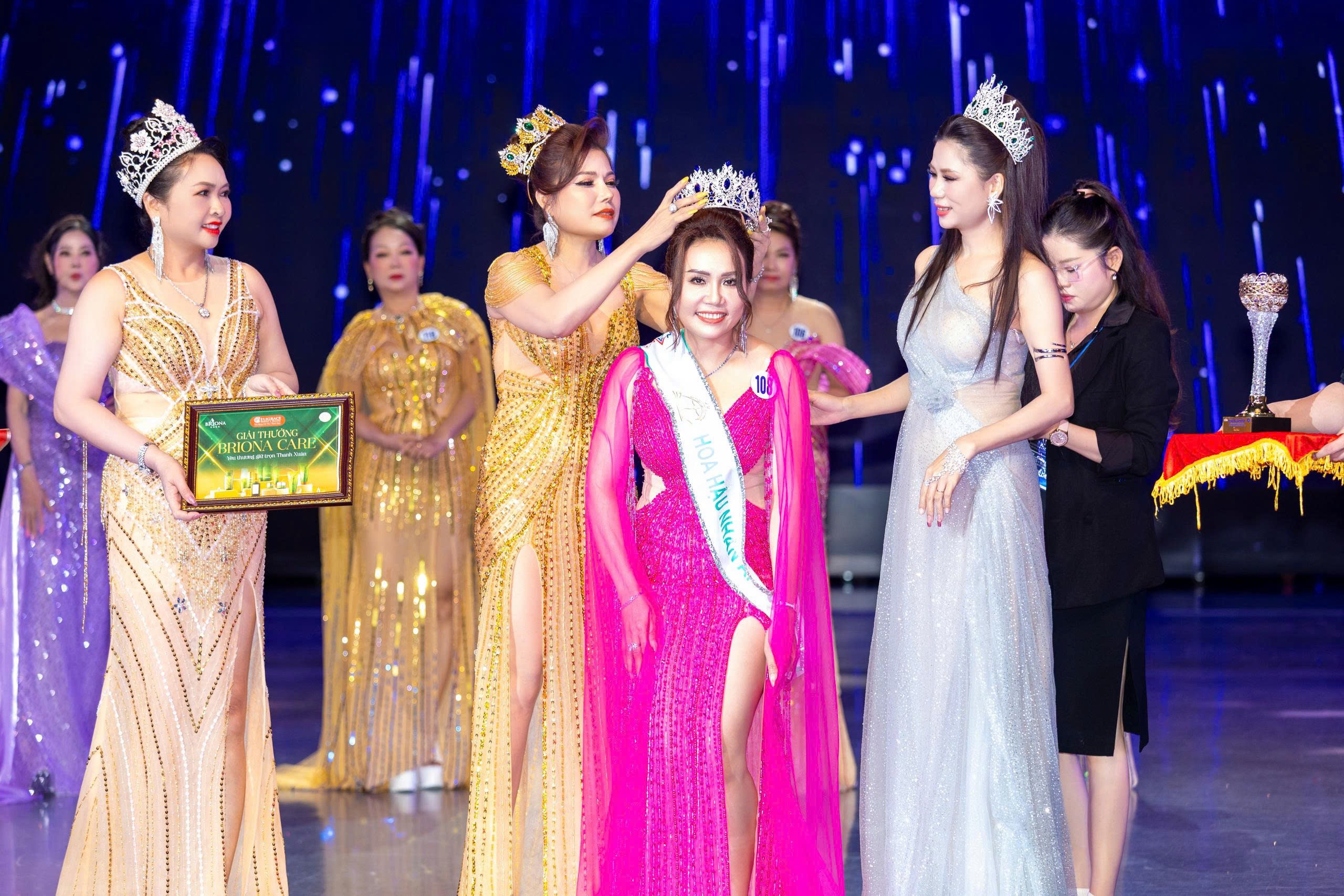 Người đẹp Đặng Thị Mỹ Thanh được vinh danh “Hoa hậu Nhân ái” Miss Business Charm International 2025 - 2