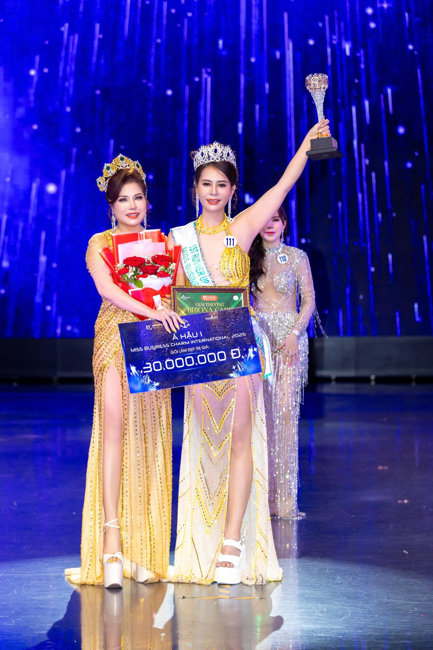 Á hậu 1 Hoa hậu Doanh nhân Tài sắc Quốc tế 2025 gọi tên người đẹp Trịnh Thị Hồng - 3