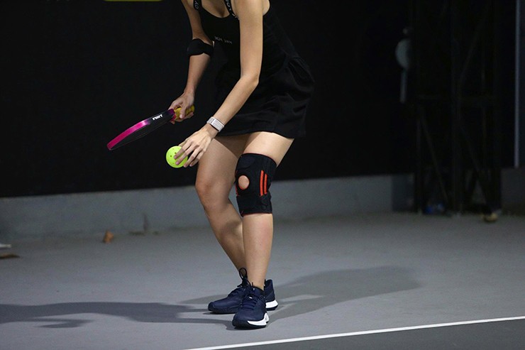 Ở giải đấu này, ngay ở lượt trận mở màn, Bảo Ngọc đã gặp một sự cố. Trong một pha cố gắng cứu bóng sau cú đánh hiểm hóc của đối thủ, người đẹp 9x đã bị ngã khiến chân trầy xước, rướm máu. Dù vậy, Bảo Ngọc vẫn nén đau thi đấu trọn vẹn cả 3 lượt trận vòng bảng của mình.