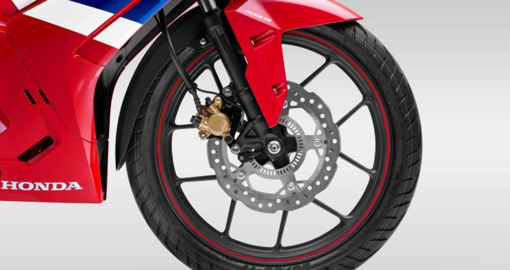 Báo nước ngoài nói gì về Honda Winner R 2025 với diện mạo lạ? - 7
