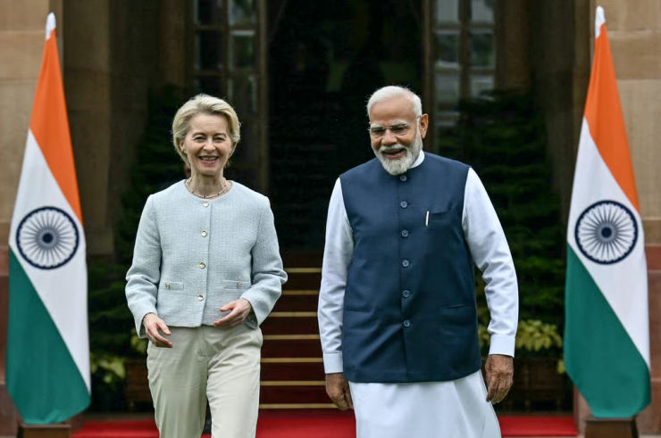 Chủ tịch Ủy ban châu Âu Ursula von der Leyen và Thủ tướng Ấn Độ Narendra Modi. Ảnh: Getty