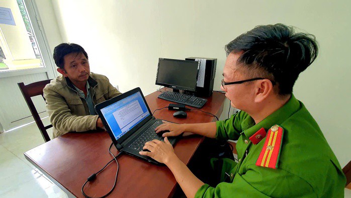 Cơ quan điều tra bắt khẩn cấp Võ Hùng Vương để điều tra về hành vi "Vi phạm quy định về tham gia giao thông đường bộ".