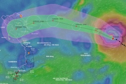 Bão Ragasa có thể mạnh lên cấp 16-17, dự báo đổ bộ đất liền nước ta