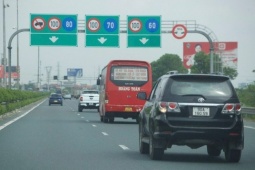 Tin tức trong ngày - Chính thức cấm xe tải, xe khách lưu thông làn 1 cao tốc Hà Nội- Hải Phòng và Pháp Vân- Cầu Giẽ