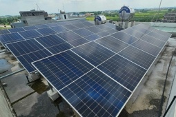 Thị trường - Tiêu dùng - Thấp thỏm vì lắp điện mặt trời tự dùng