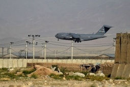 Tổng thống Trump đe doạ Taliban đối diện "điều tồi tệ" nếu không trả Mỹ căn cứ Bagram