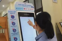 'Cháy' vé tàu Tết ngay ngày đầu mở bán