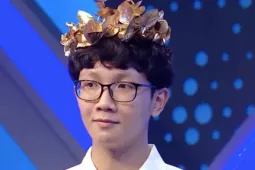 Nam sinh Hà Nội giành vòng nguyệt quế Đường lên đỉnh Olympia với điểm số 300