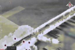 Thế giới - Tổ hợp S-300 Ukraine lộ trận địa, bị tên lửa Iskander tập kích