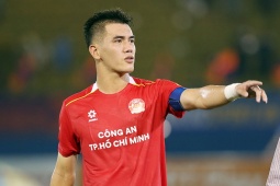 HLV Anh Đức thừa nhận không thể ngăn cản Tiến Linh ghi bàn