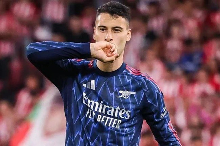 Martinelli vươn mình từ hoài nghi.