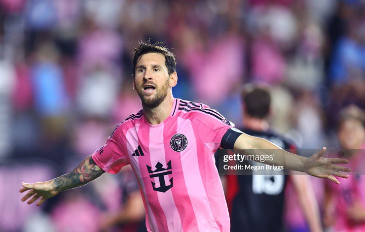 Messi trở thành cầu thủ đạt 70 lần in dấu giày vào bàn thắng nhanh nhất lịch sử MLS