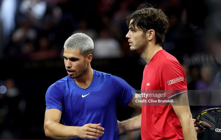 Alcaraz thua chóng vánh trước Fritz chỉ sau 71 phút