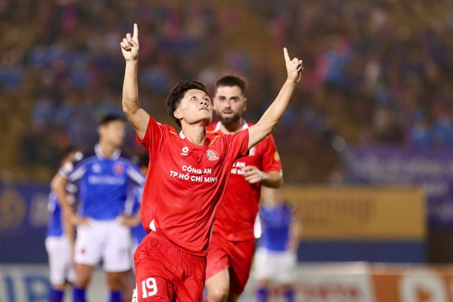 Trực tiếp bóng đá Becamex TP.HCM - Công an TP.HCM: Đội khách ghi bàn thứ 3 ấn định (V-League) (Hết giờ) - 3