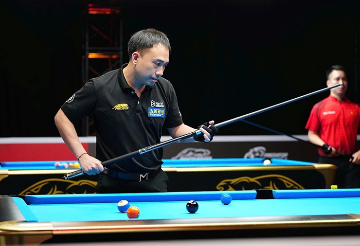 Phương Nam thắng sao Ba Lan để đi tiếp, so tài "máy bắn bóng" Jeffrey De Luna