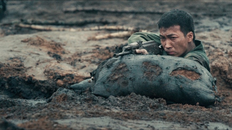 'Mưa đỏ' sắp vượt 700 tỷ đồng, nhà sản xuất bỏ túi bao nhiêu? - 5