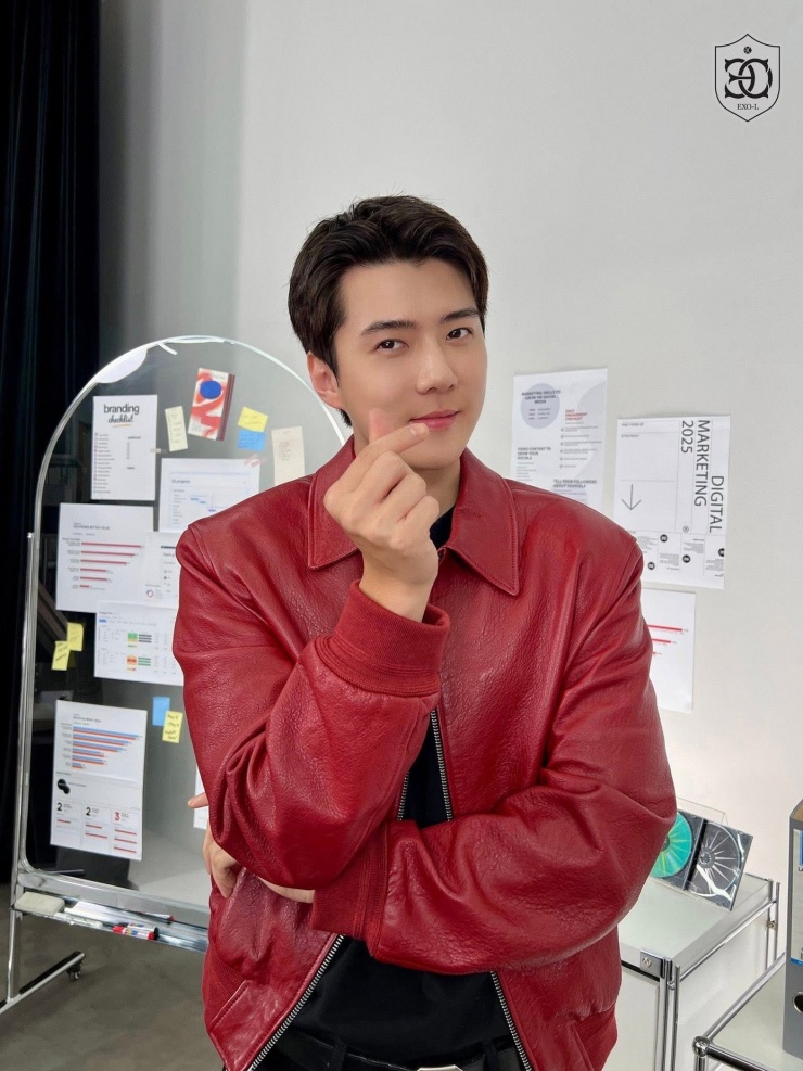 Anh "Năm Nổ" được mệnh danh là "nguồn content" bất tận của cộng đồng fan K-Pop.