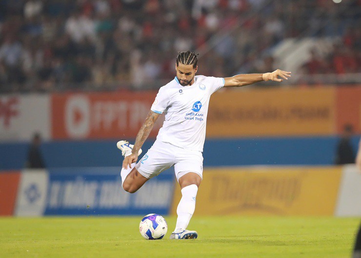 Trực tiếp bóng đá Ninh Bình - Nam Định: Không có bàn danh dự (V-League) (Hết giờ) - 1