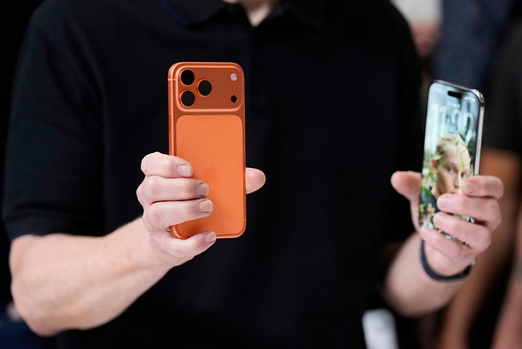 iPhone 17 Pro Max có giá từ 37,99 triệu đồng đến 63,99 triệu đồng tại Việt Nam.