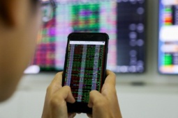 Kinh doanh - Thị trường chứng khoán thường ra sao sau khi được nâng hạng?