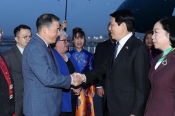 Chủ tịch nước Lương Cường bắt đầu các hoạt động song phương ở Mỹ