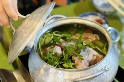 Giảm cân thành công nhưng huyết áp tăng cao do thói quen khi ăn lẩu