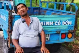 "Hiệp sĩ Minh cô đơn" là ai mà được cả "làng Đại học" giúp đỡ?