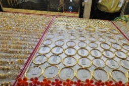 Kinh doanh - Cuối ngày, giá vàng miếng SJC, vàng nhẫn tiếp tục tăng