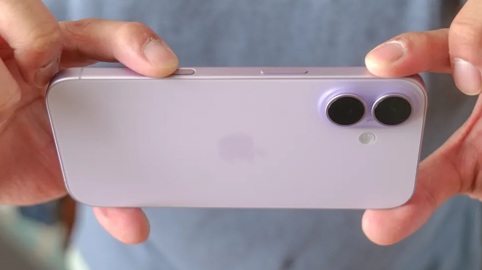 iPhone Air chỉ có 1 camera sau 48MP.
