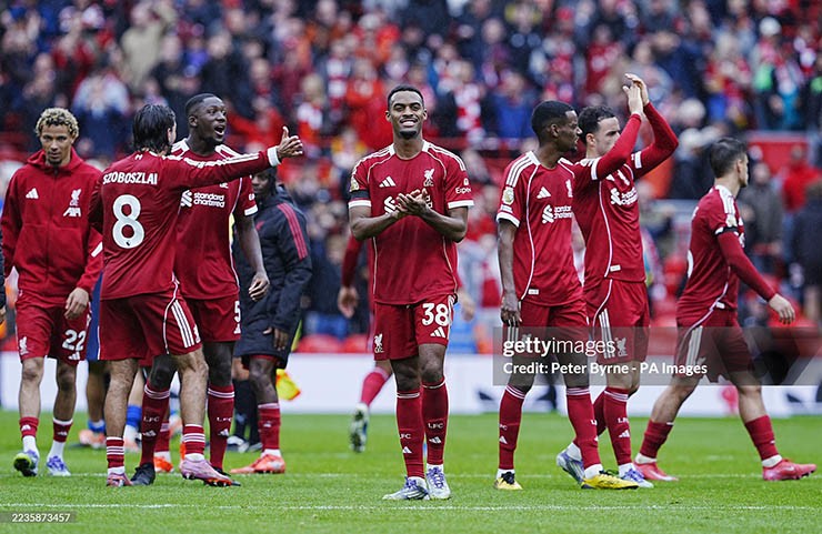Liverpool duy trì mạch trận toàn thắng