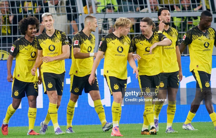 Dortmund thắng tối thiểu
